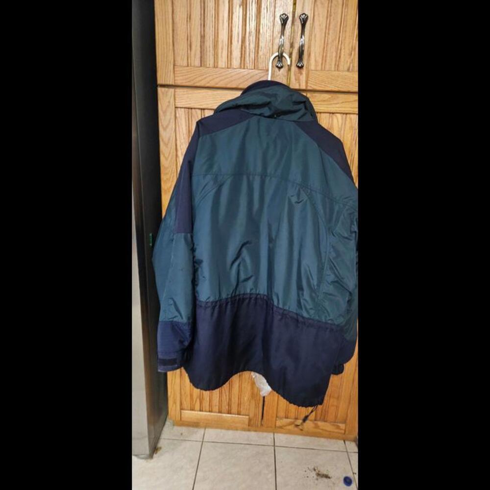 Columbia jacket - Picture 3 of 4